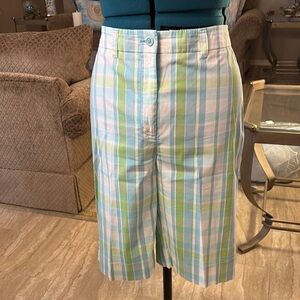 🔥 Closet Clear Out 🔥. Anne Klein Bermuda Shorts